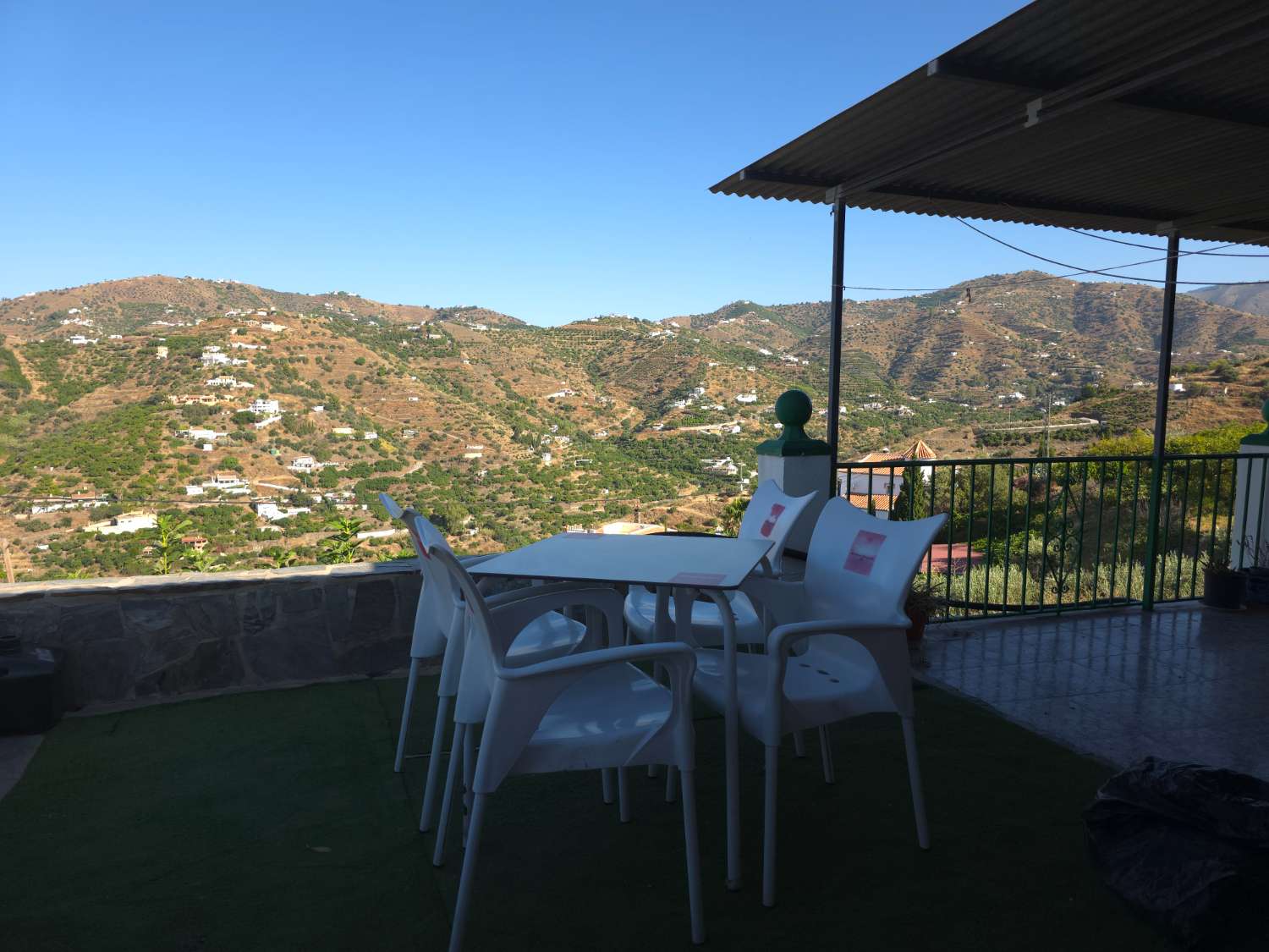Domain en vente à Torrox