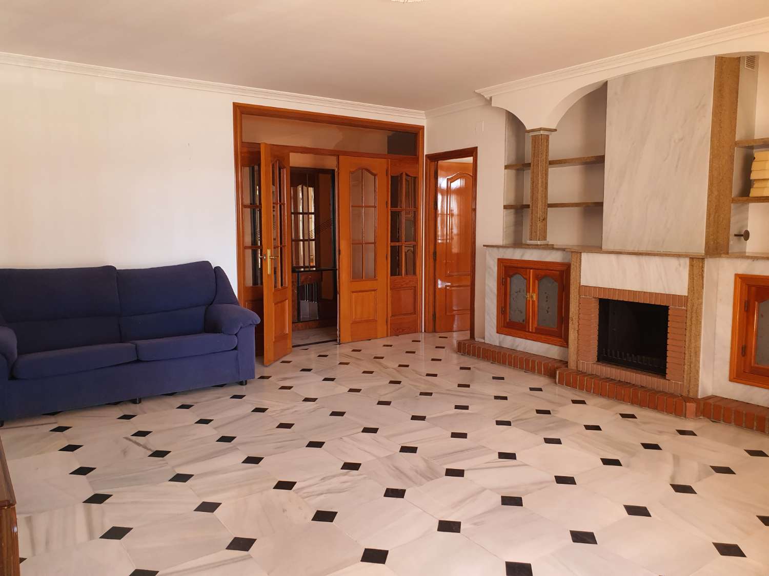 Flat for sale in Torrox Costa